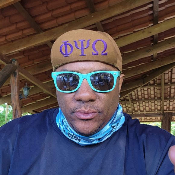 Meet your Posher, Lawrence - Picture 1 of 1